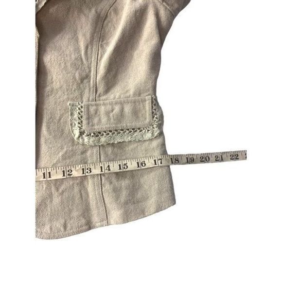 Newport News Women’s Sz 8 Cream Linen Cotton 2 Button Lace Fringe Blazer - Picture 10 of 12